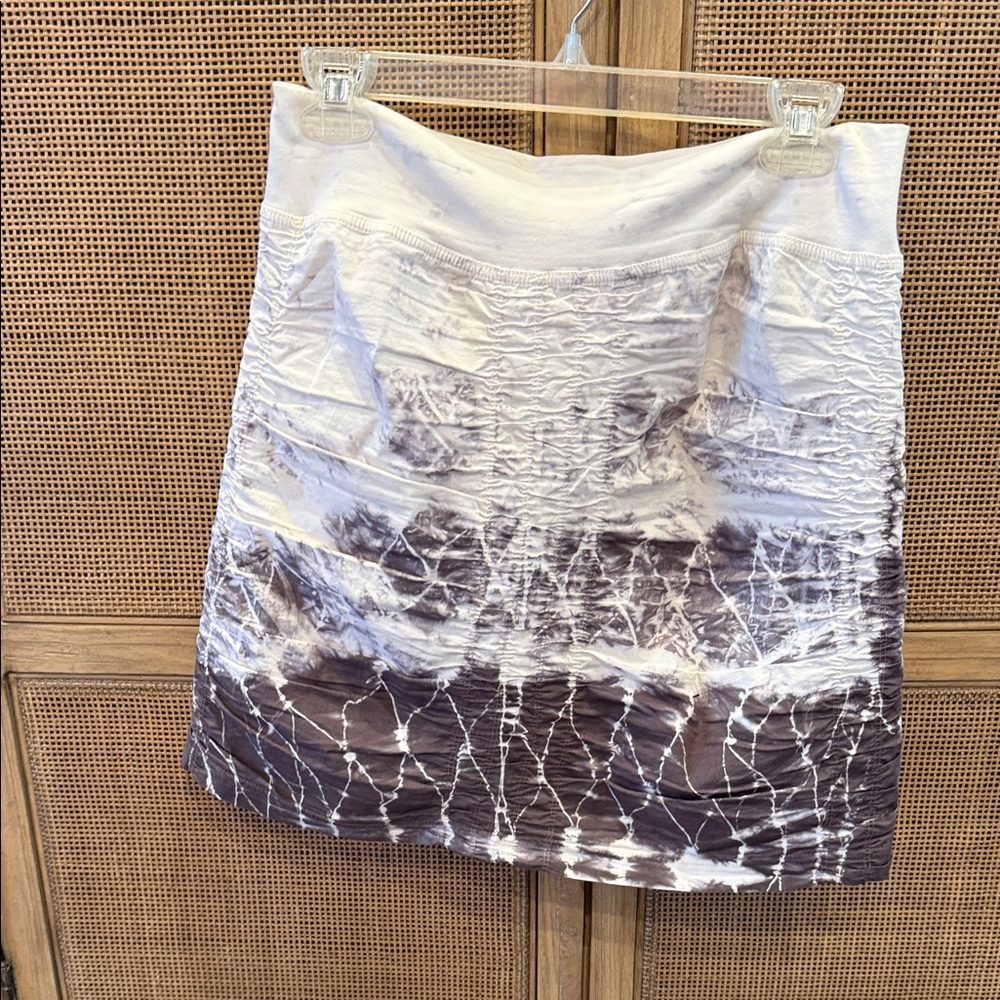 White and Brown Tie-Dye Skirt